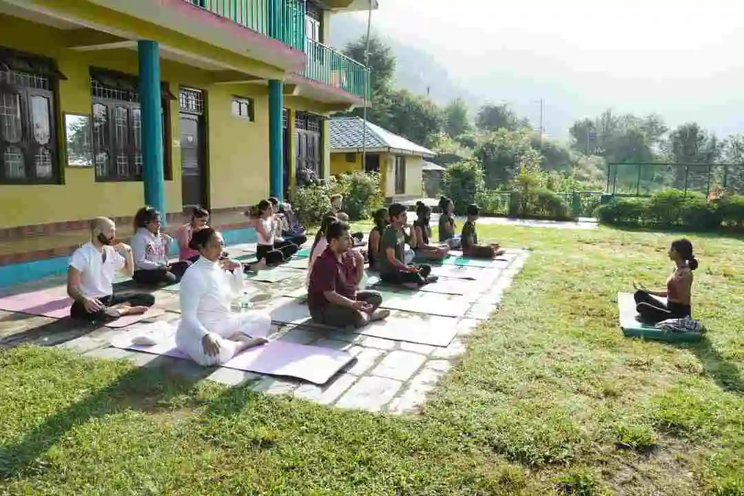 yoga teacher training in thailand